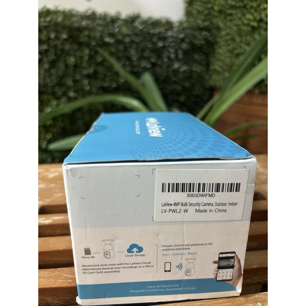 Brand New In Box Ladies WiFi Smart Motion Detection with Notifications Camera 2K